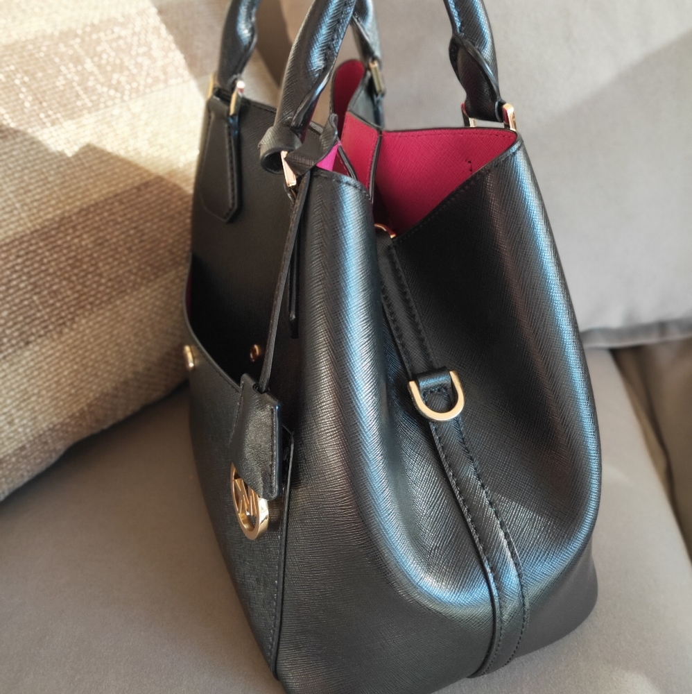 MK Greenwich Large Grab Bag - Picture 14 of 16